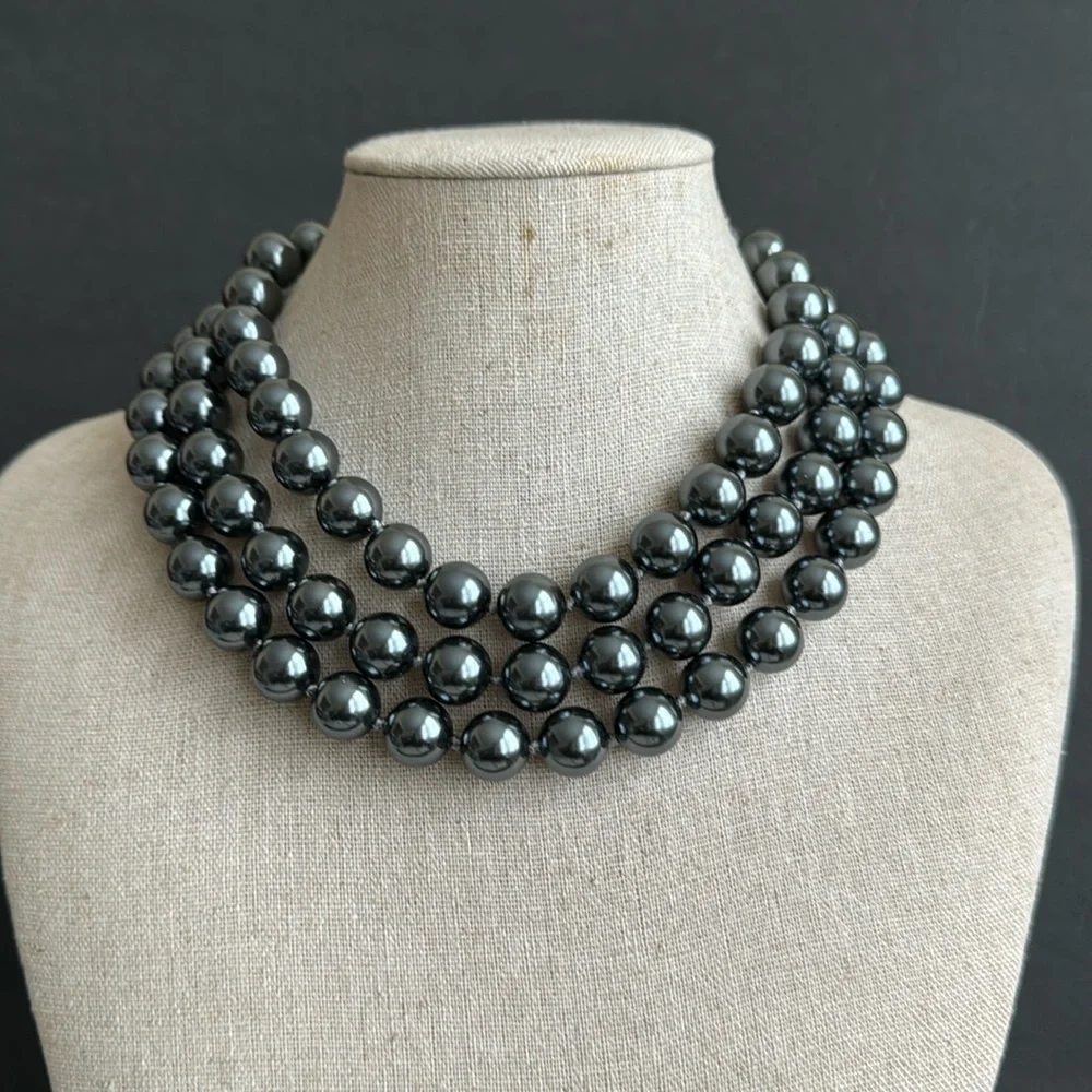 Carolee Faux Pearl Necklace - Picture 1 of 4